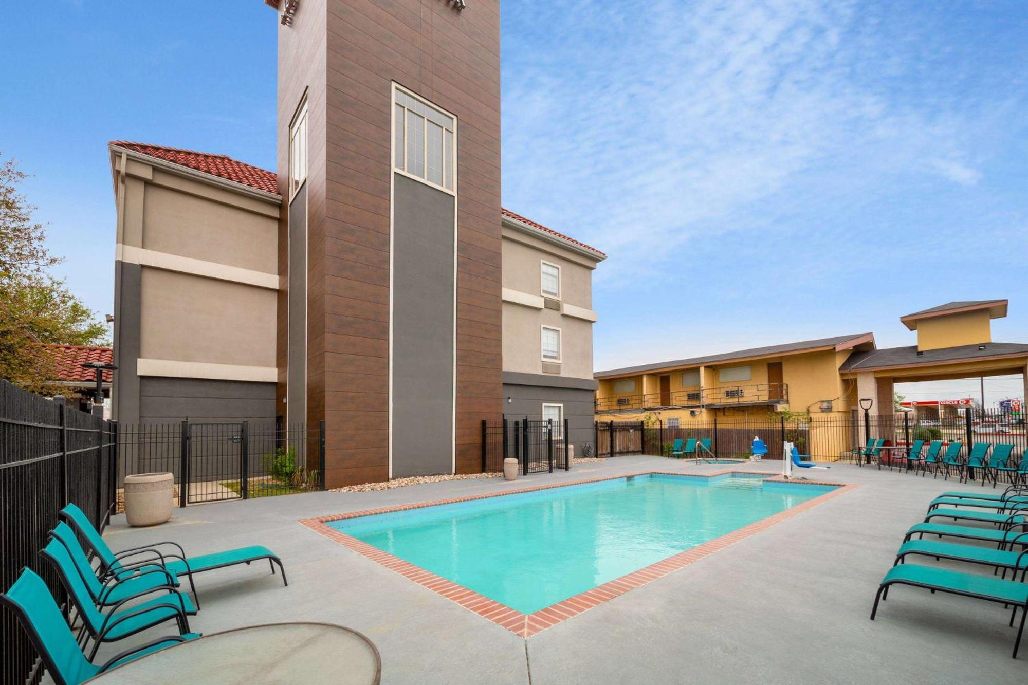 La Quinta By Wyndham