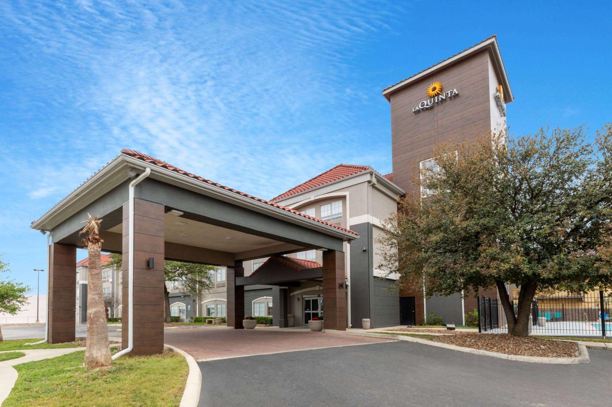 La Quinta By Wyndham Hotel 3*